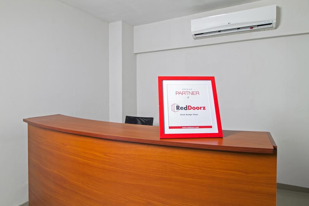 Reddoorz Plus @ Setiabudi Tengah Τζακάρτα Εξωτερικό φωτογραφία