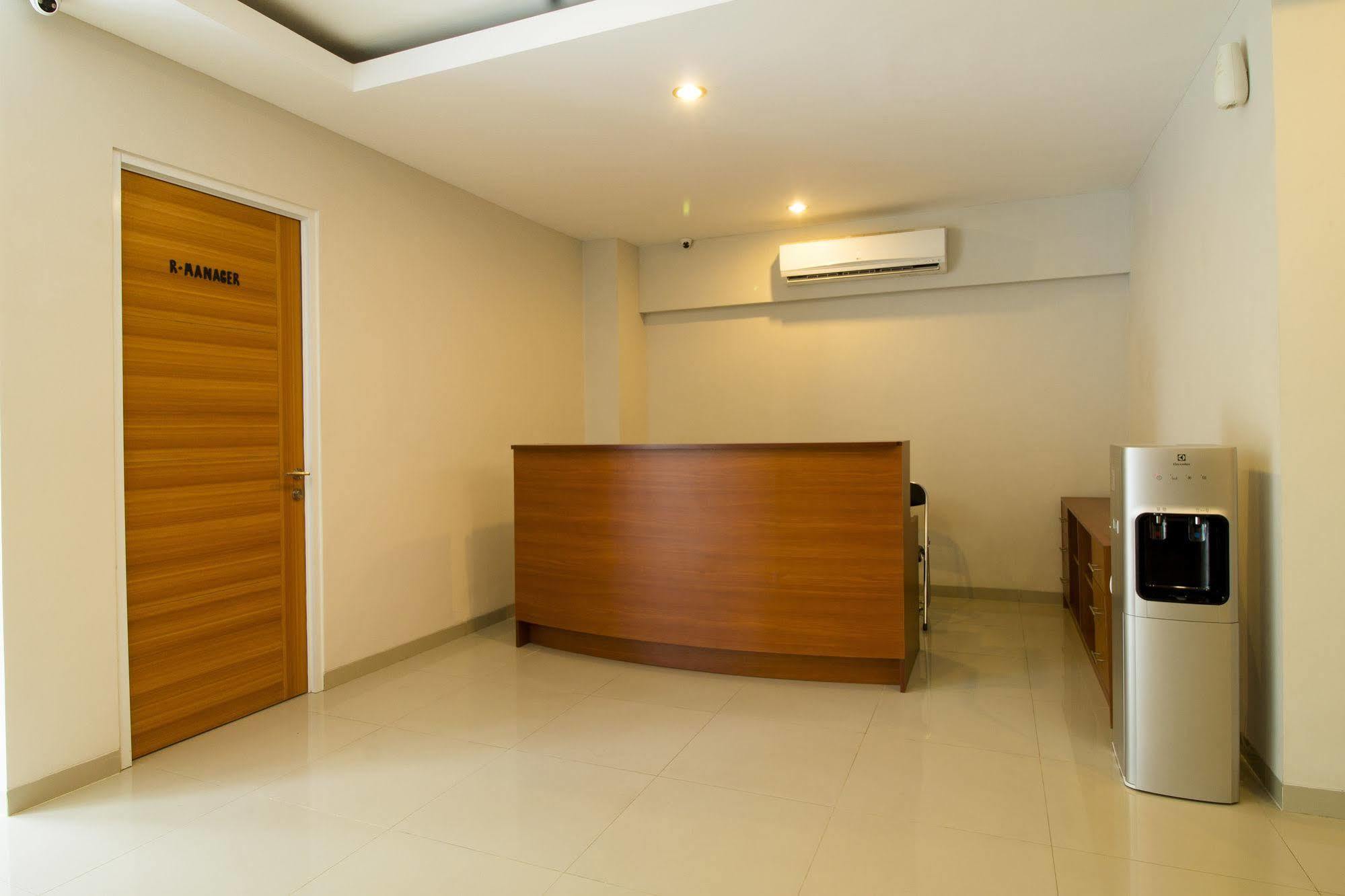 Reddoorz Plus @ Setiabudi Tengah Τζακάρτα Εξωτερικό φωτογραφία
